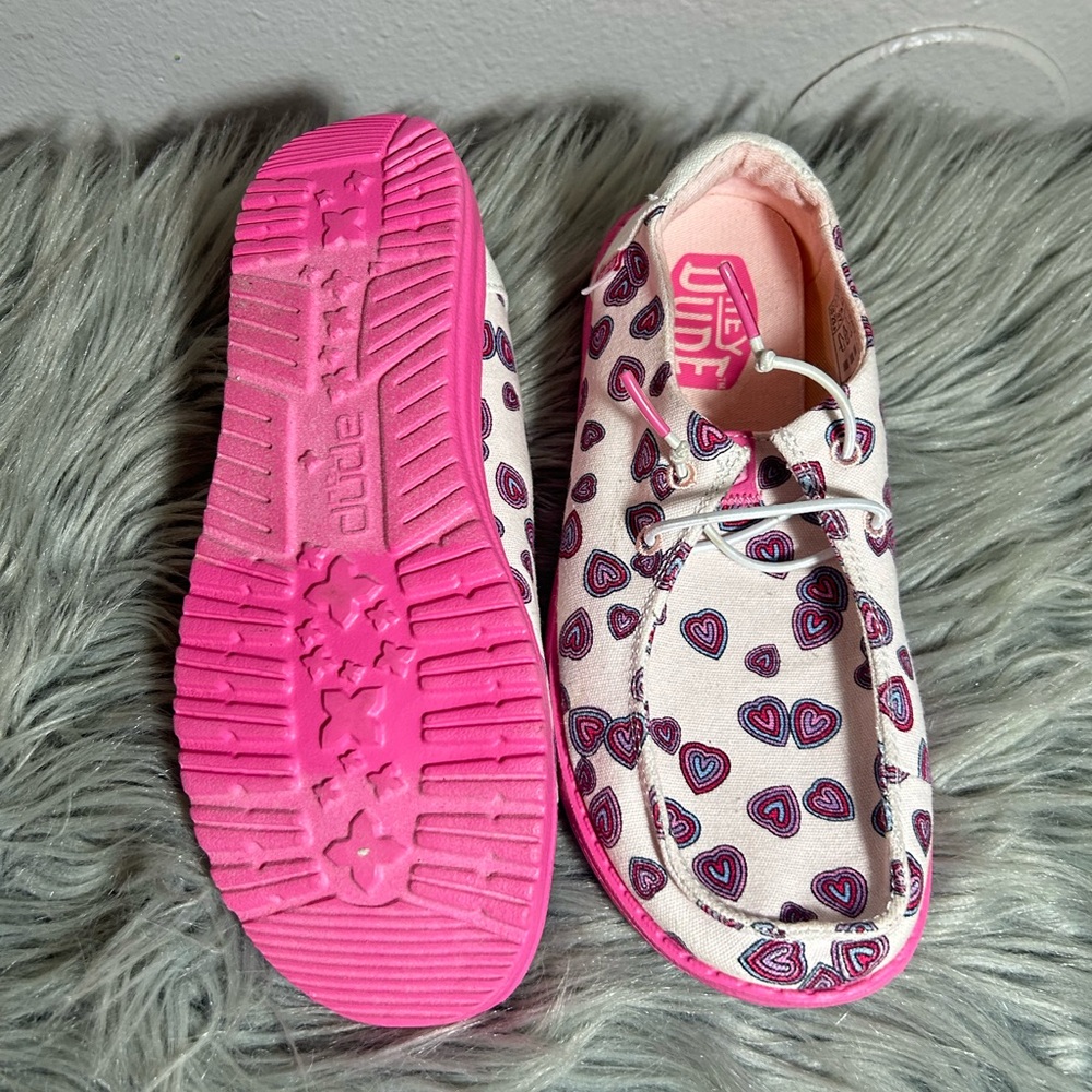 Hey Dude Wendy Hearts PS Girls Pink Women's Heart Patterned Shoes Size Y5 / L6 - Picture 9 of 10